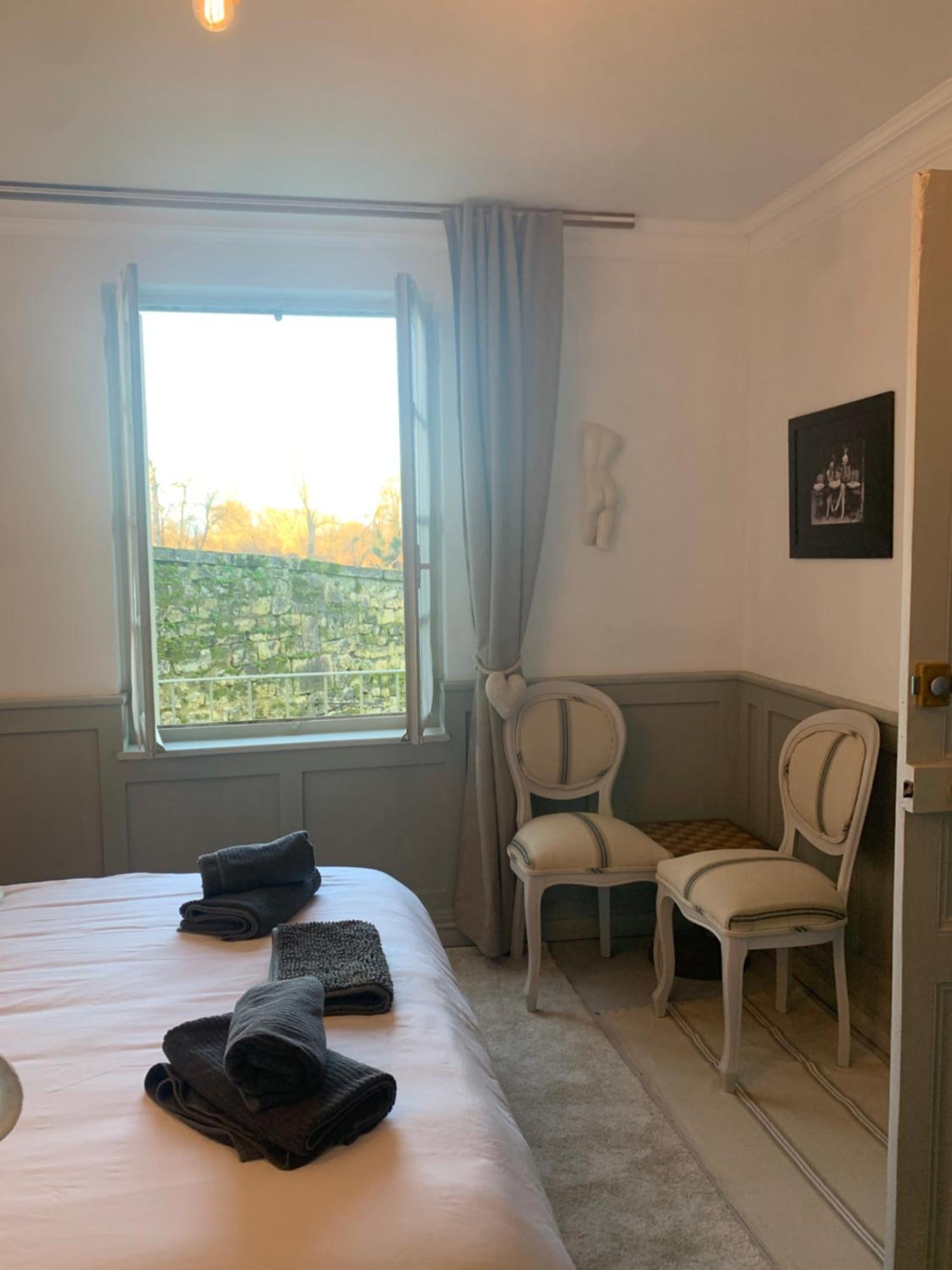 Petit Boudoir The Riverside Retreat Triac-Lautrait Екстер'єр фото